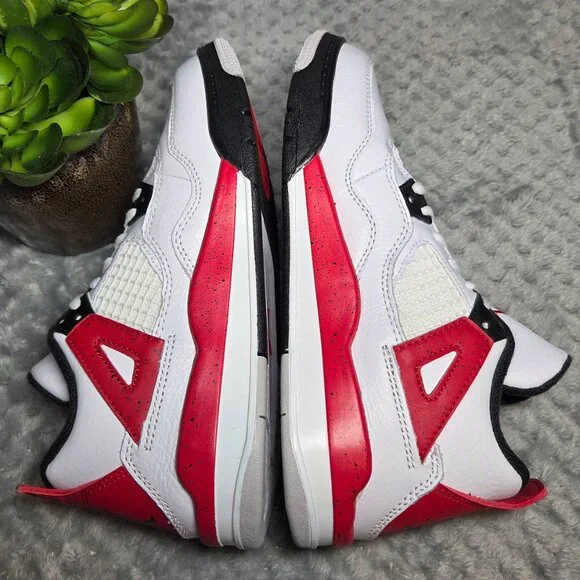New in Box!!! Nike Air Jordan 4 Retro Cement (PS) - White, Red, Black - Size: 2Y - Picture 5 of 11